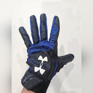 Under Armour Black and Blue Baseball Sports Glove, Adult
